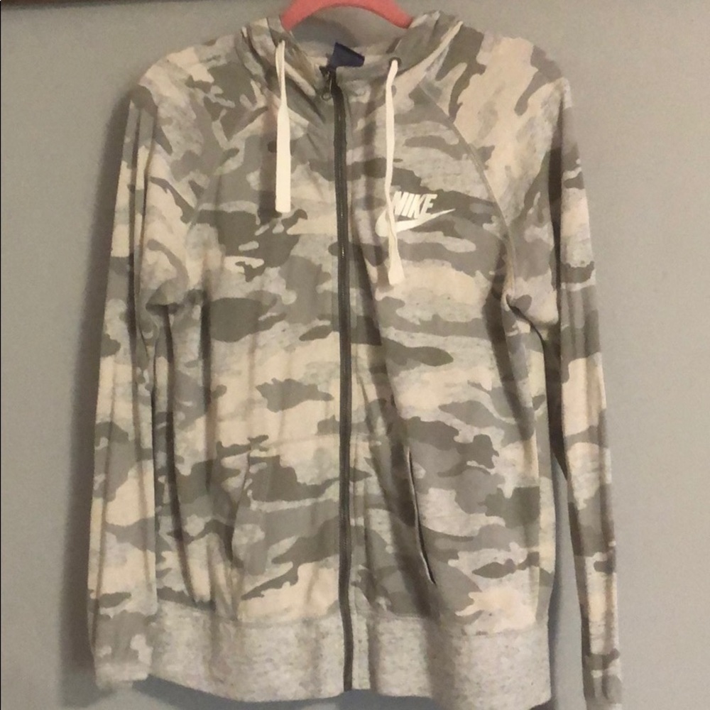 Nike camo sweater